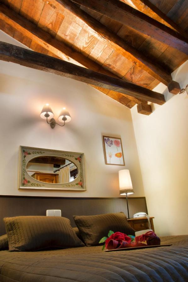 Hostal Alfonso XII By Toledo Ap Exterior photo